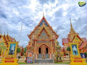 วัดไผ่ล้อม