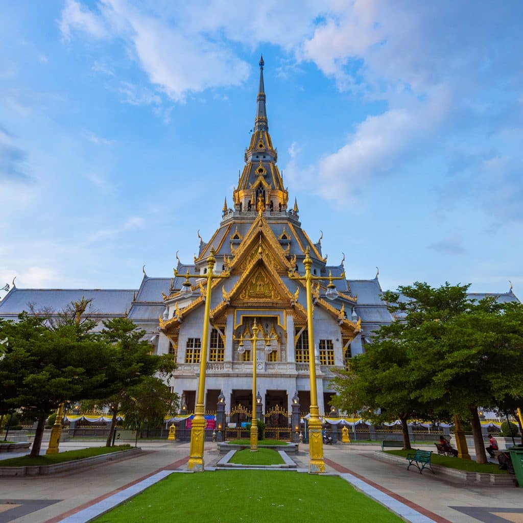 สถานที่ขอหวย วัดหลวงพ่อโสธร 2567