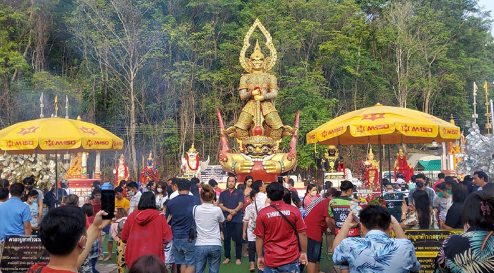 วัดเขาช่องลม (ท้าวเวสสุวรรณทรงราหู ท่านทองล้น) จังหวัดชลบุรี